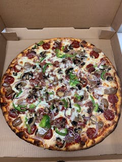 Deluxe Pizza
