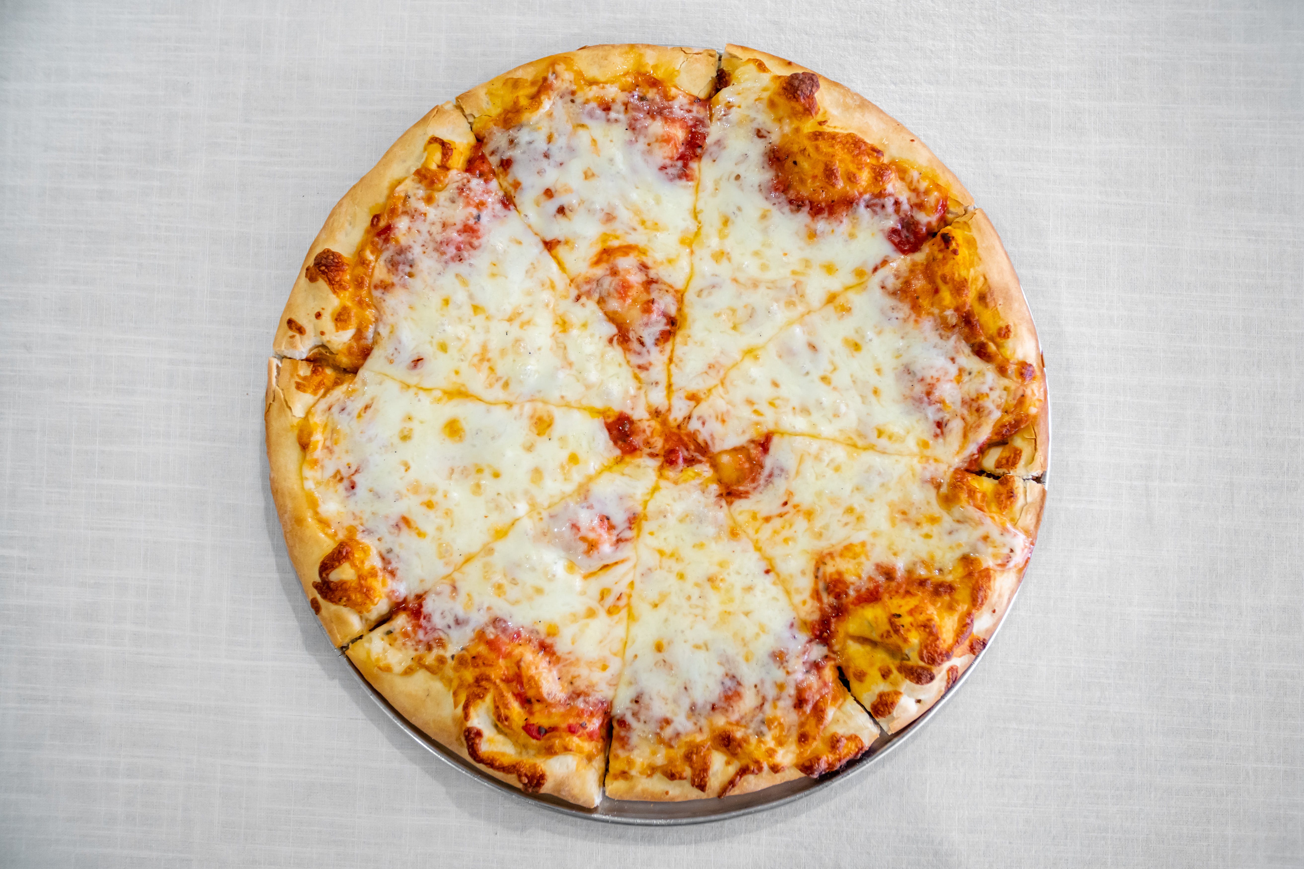 Chicago Style Cheese Pizza
