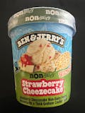 Ben & Jerry- Strawberry Cheezecake (V)