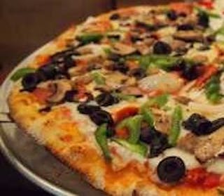 Traditional Vegetarian Pizza