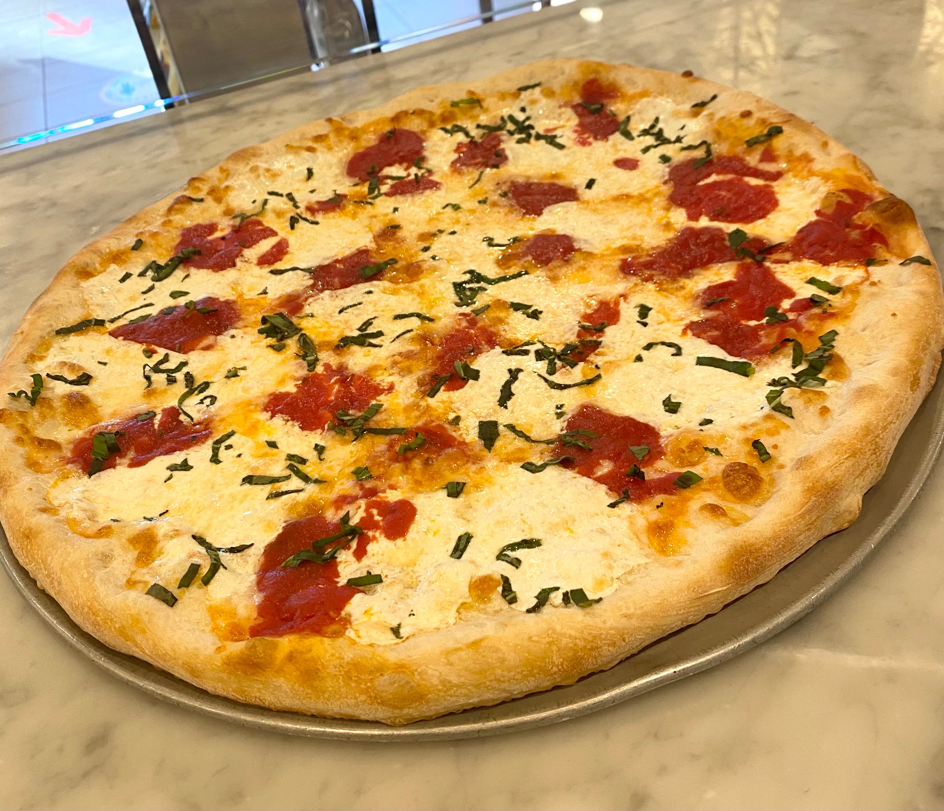 Order Margherita Pizza - Small 12" food online from Italian Corner Deli By Massimo store, Trumbull on bringmethat.com