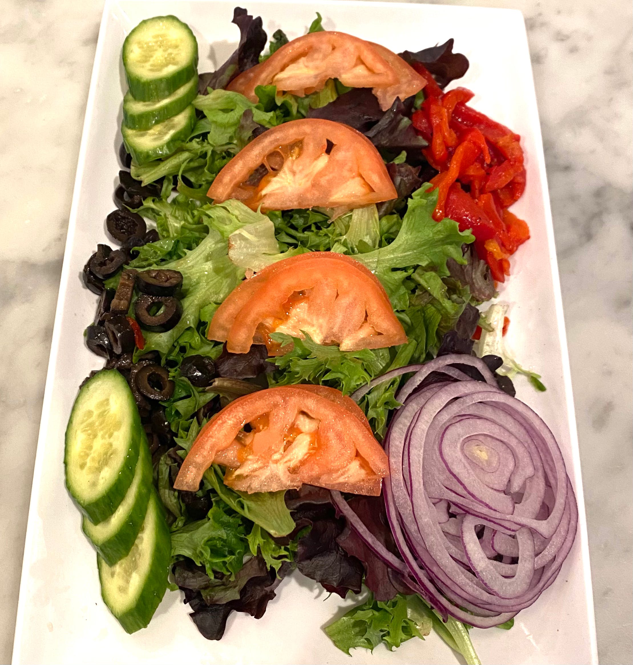 Order House Salad - Salad food online from Italian Corner Deli By Massimo store, Trumbull on bringmethat.com