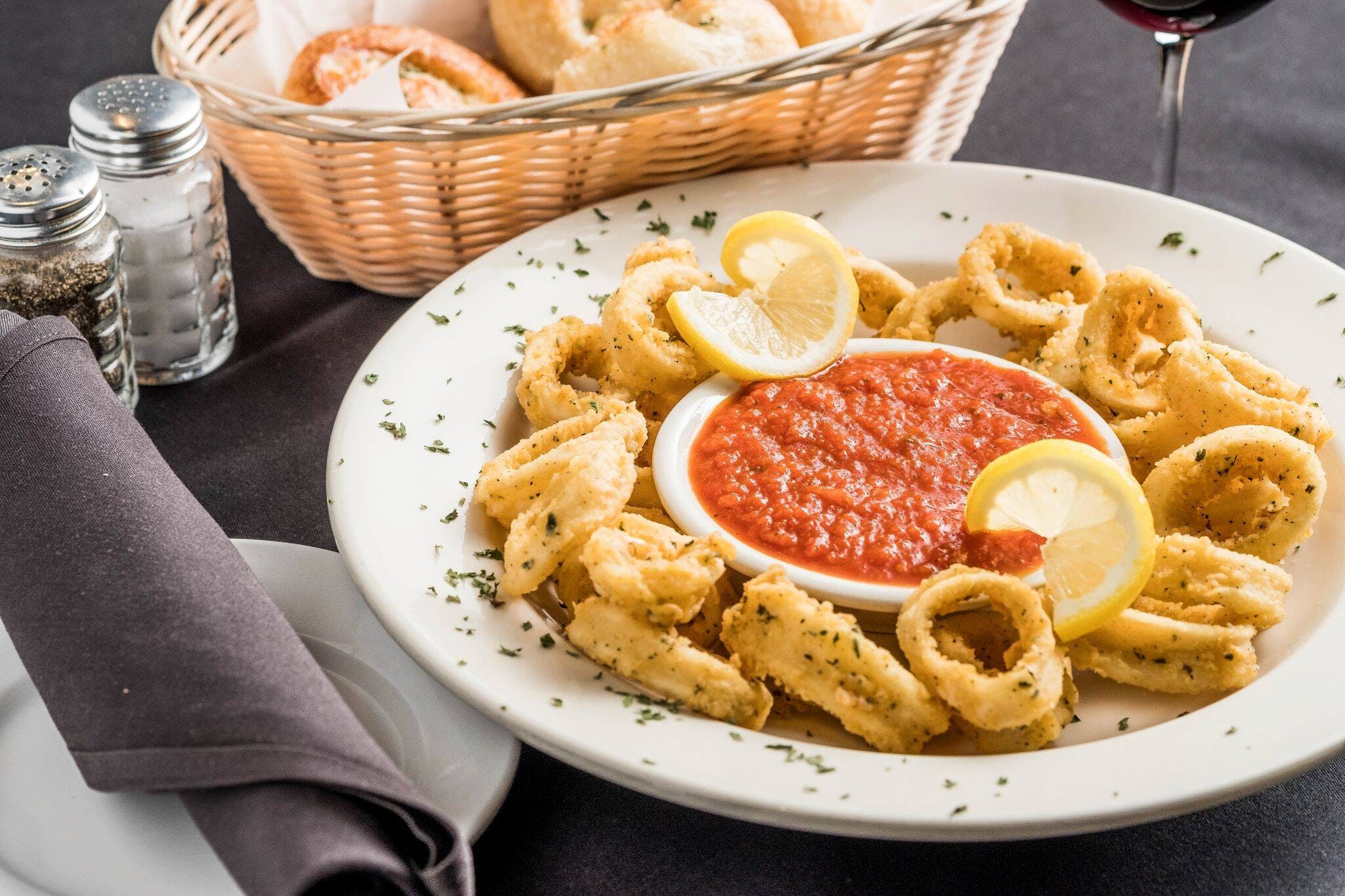 Italian Garden - Ocean Springs, MS - 1504 Government St - Hours, Menu, Order, image size:2048x1365