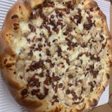 Smack'in Chicken Bacon Ranch Pizza