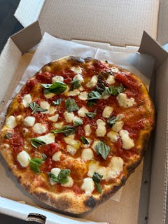 #20 Pizza Margherita