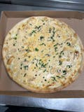 Chicken Alfredo pizza