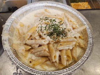 Pasta with Chicken Alfredo