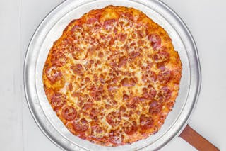 Mucho Pepperoni Pizza