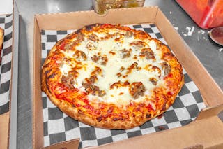 Poor Man's Lasagna Pizza