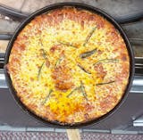 Spicy Hot Oil Pizza (bar style pie)