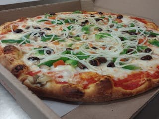 Leo's Supreme Pizza