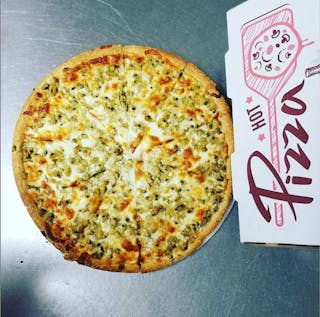Baby Clam Pizza
