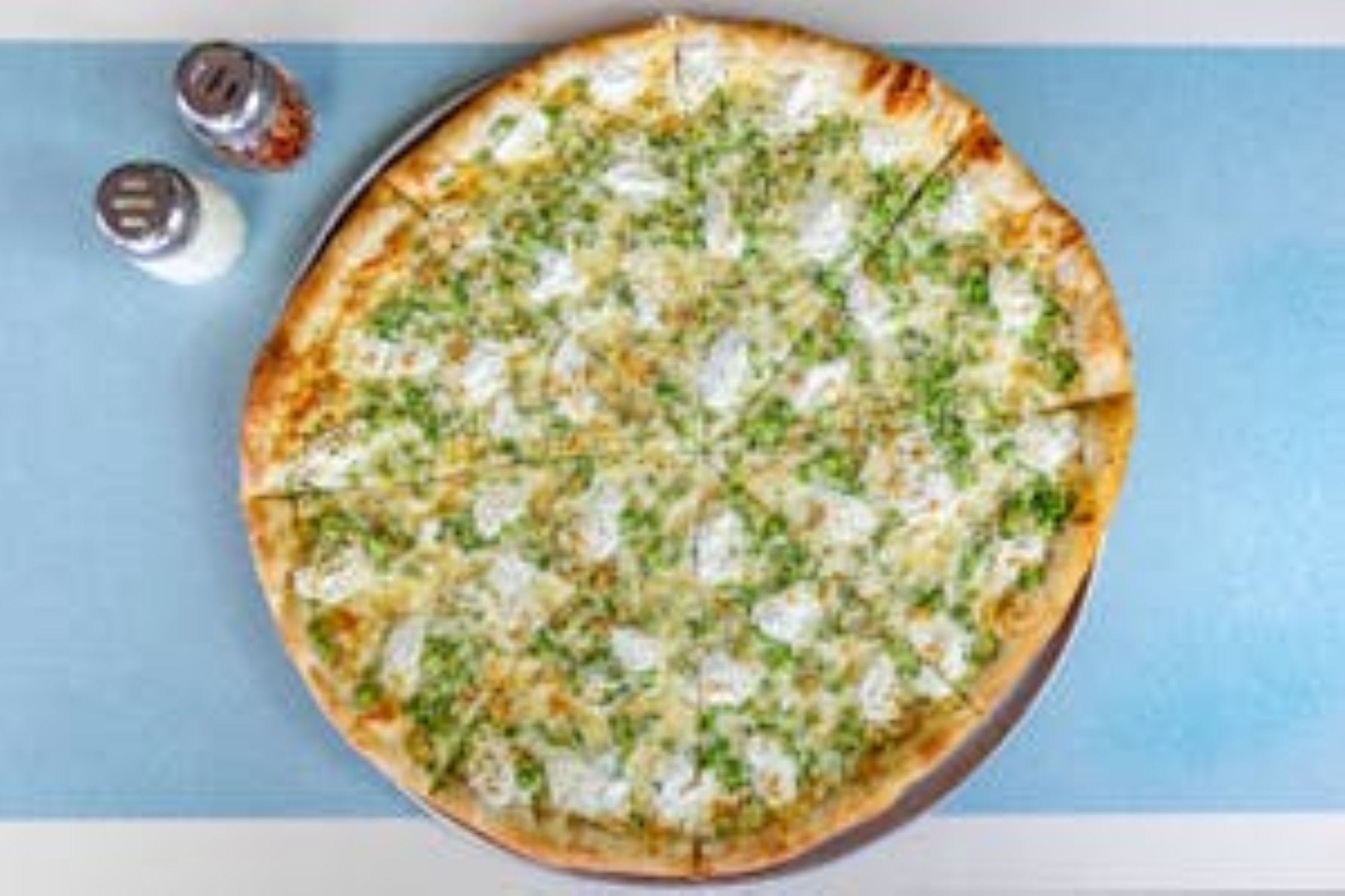 Broccoli, Ricotta & Garlic Pizza