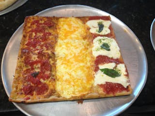 Grandma's Trio Pizza
