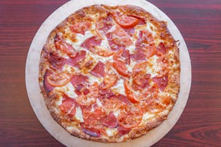The Mad Greek Pizza
