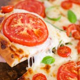 Sliced Tomatoes Pizza