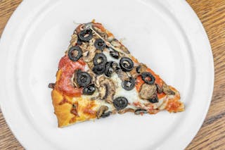 2. Arnie's Favorite Pizza