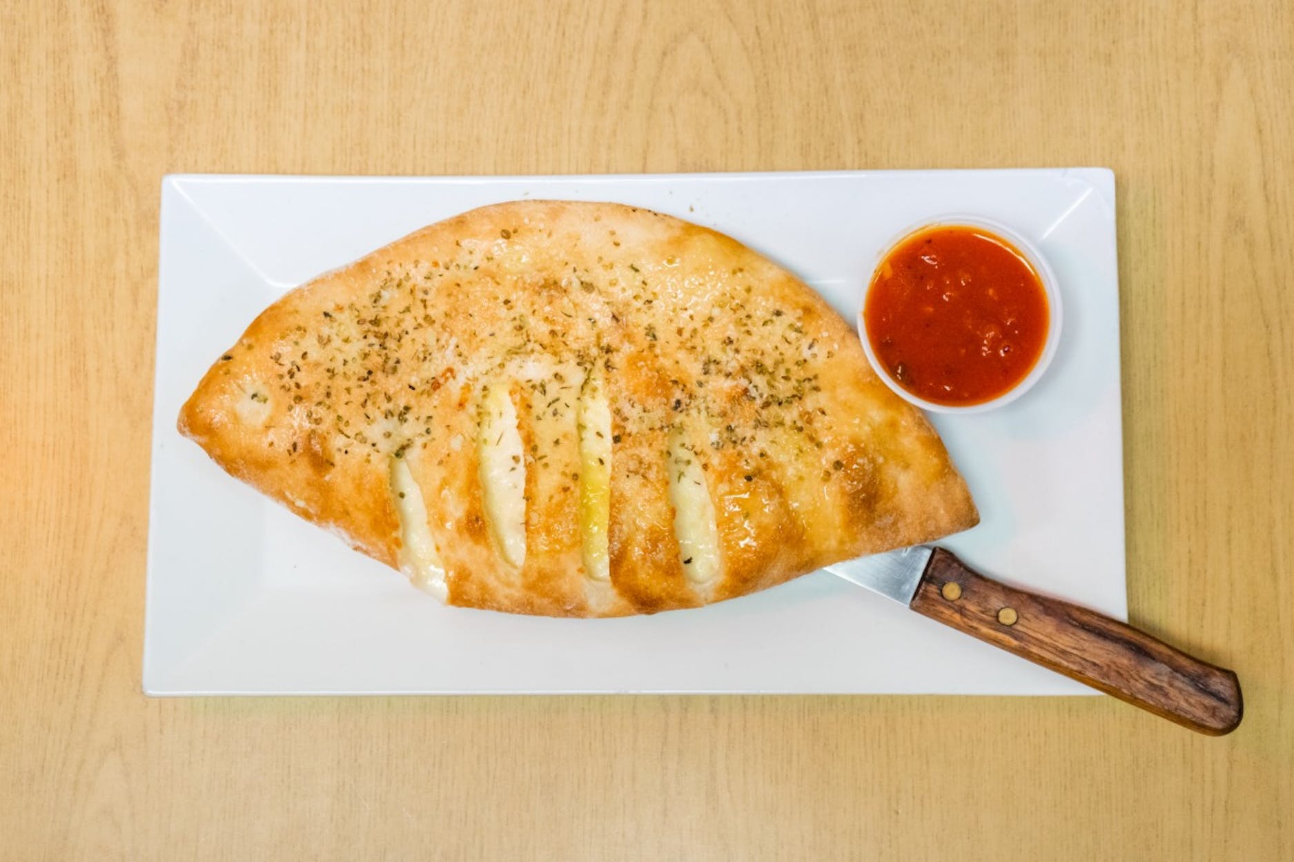 CHEESE CALZONE