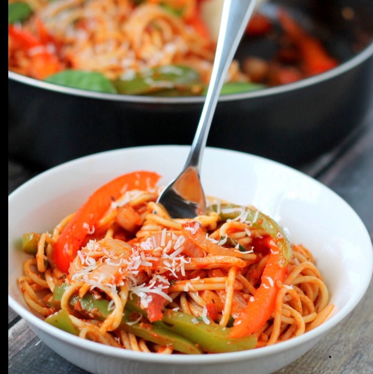 SPAGHETTI WITH ITALIAN SAUSAGE