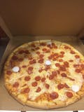 One 18'' One Topping Pizza, 10 Wings & Garlic Knots Special