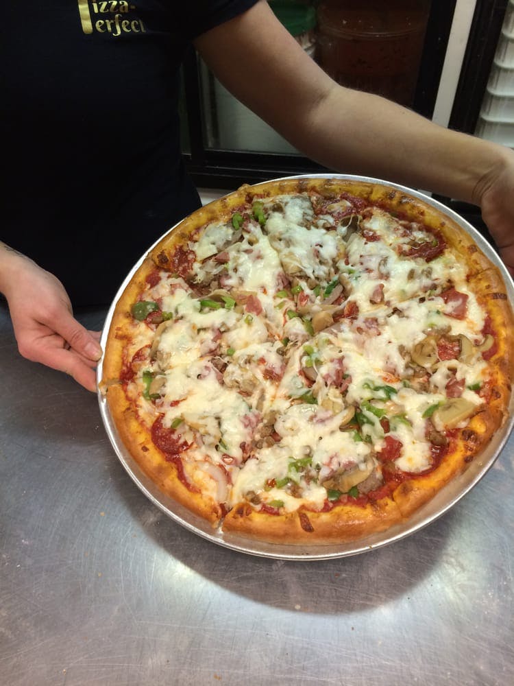 Supreme Colossus Pizza