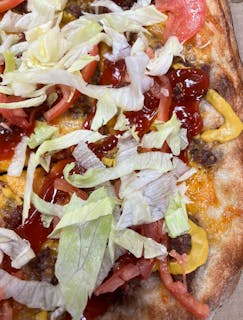 Cheeseburger Pizza
