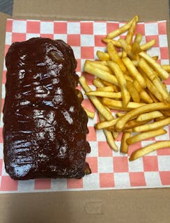 BBQ Ribs with Basket of Fries