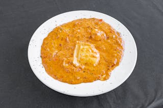 Cheese Ravioli with Six Shrimps