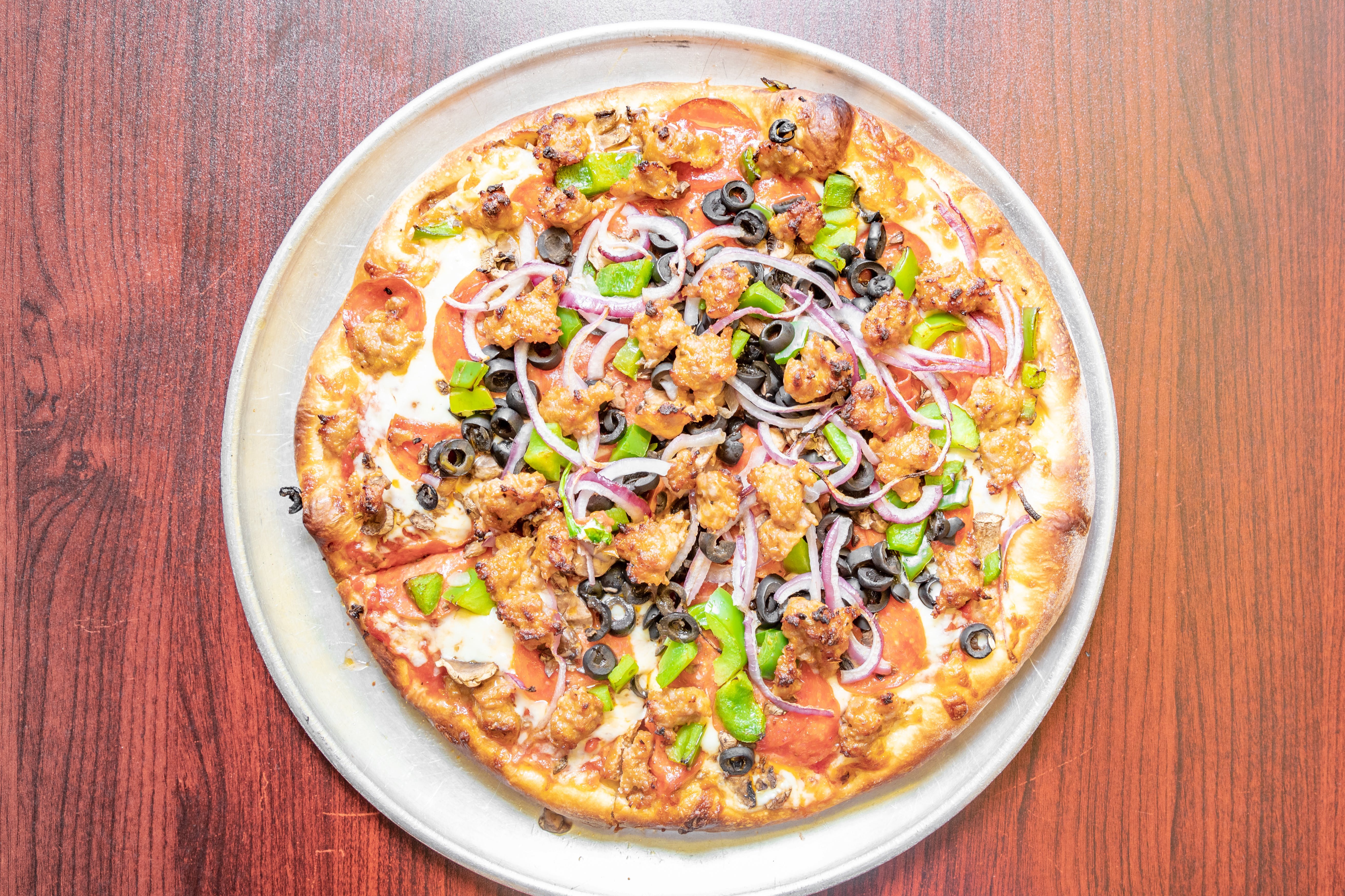 Pilo's Deluxe Pizza