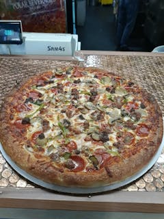 New York Style Three Topping Pizza