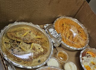 Dinner for 2 Special with Garlic Knots