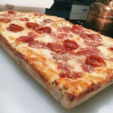 Detroit Deep Dish Cheese Pizza