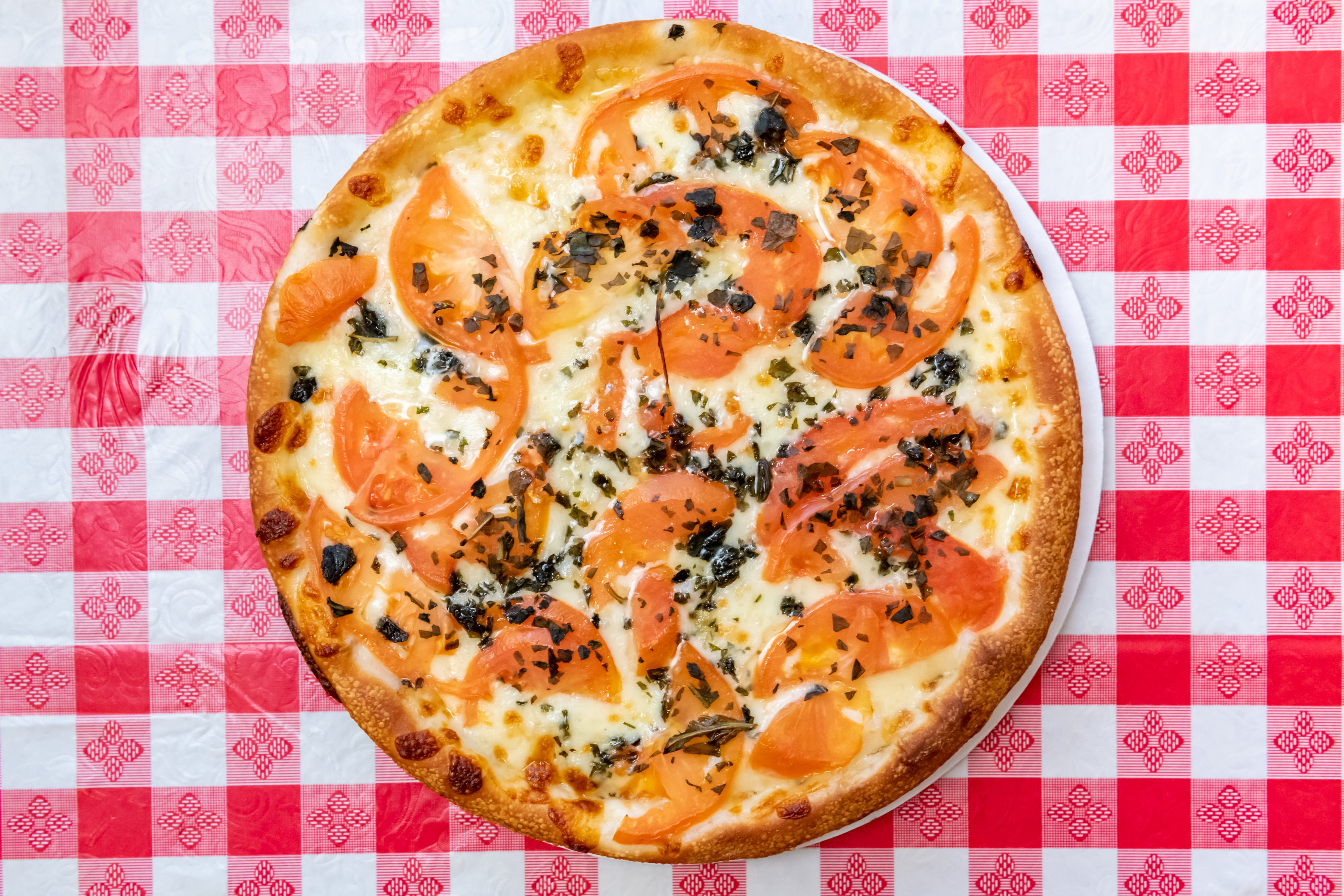 Tomato Basil Pizza