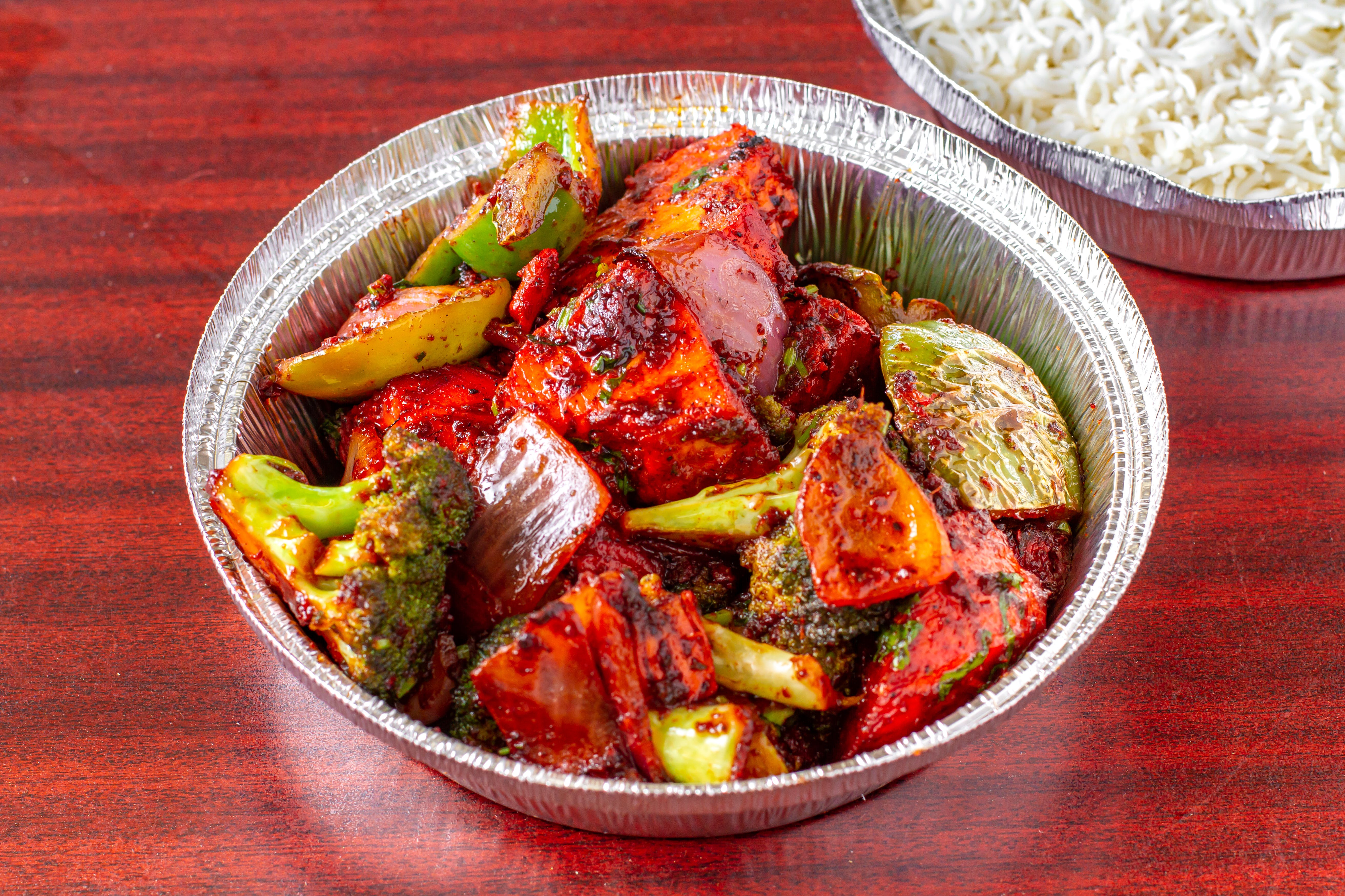 Order Tandoori Chicken Salad - Salad food online from Arlon Carry Out store, Pikesville on bringmethat.com