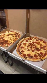 American Cheesy Pizza