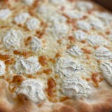 N.Y White Pizza
