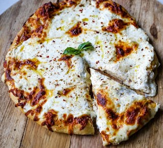 Cauliflower Crust White Specialty Pizza