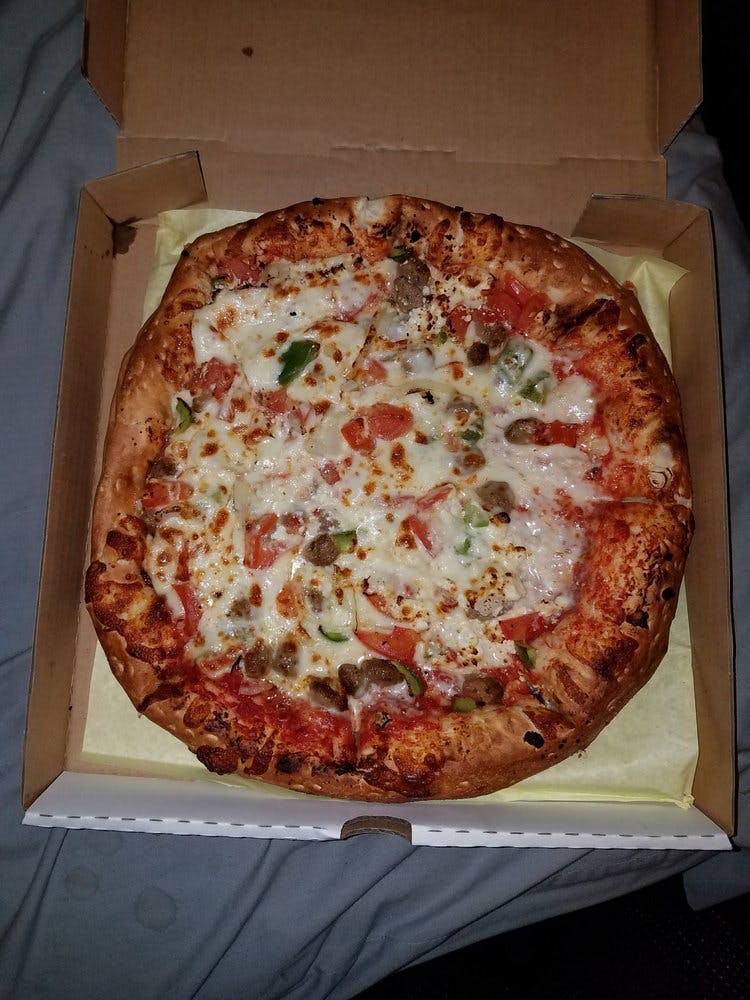 Mama Mia's Pizza - Lakewood, CA - 2616 Candlewood St - Hours, Menu