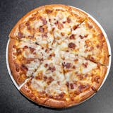 Grilled Chicken, Bacon & Ranch Pizza