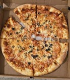 Craft Your Own Pizza!