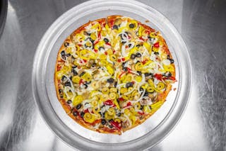 Veggie Deluxe Pizza