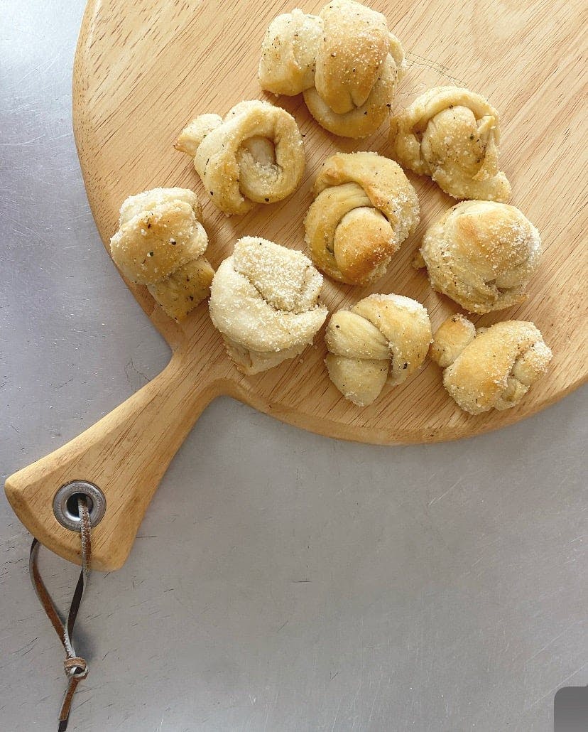 Garlic Knots
