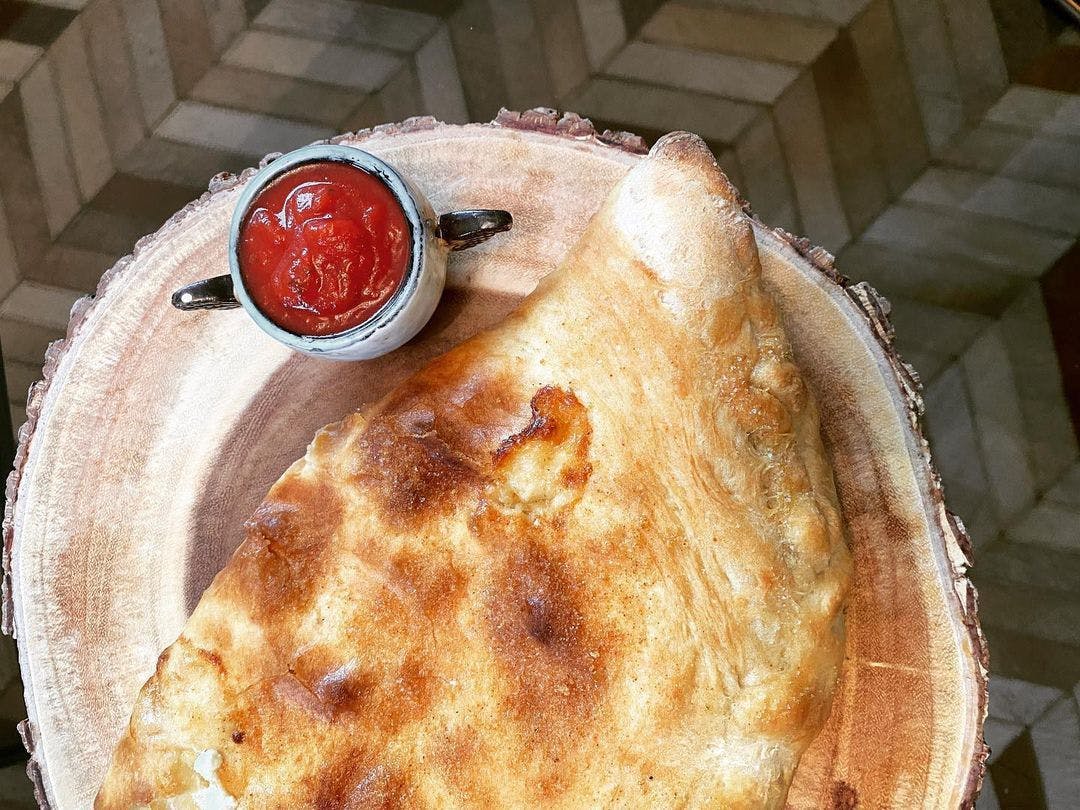 Build Your Own Calzone