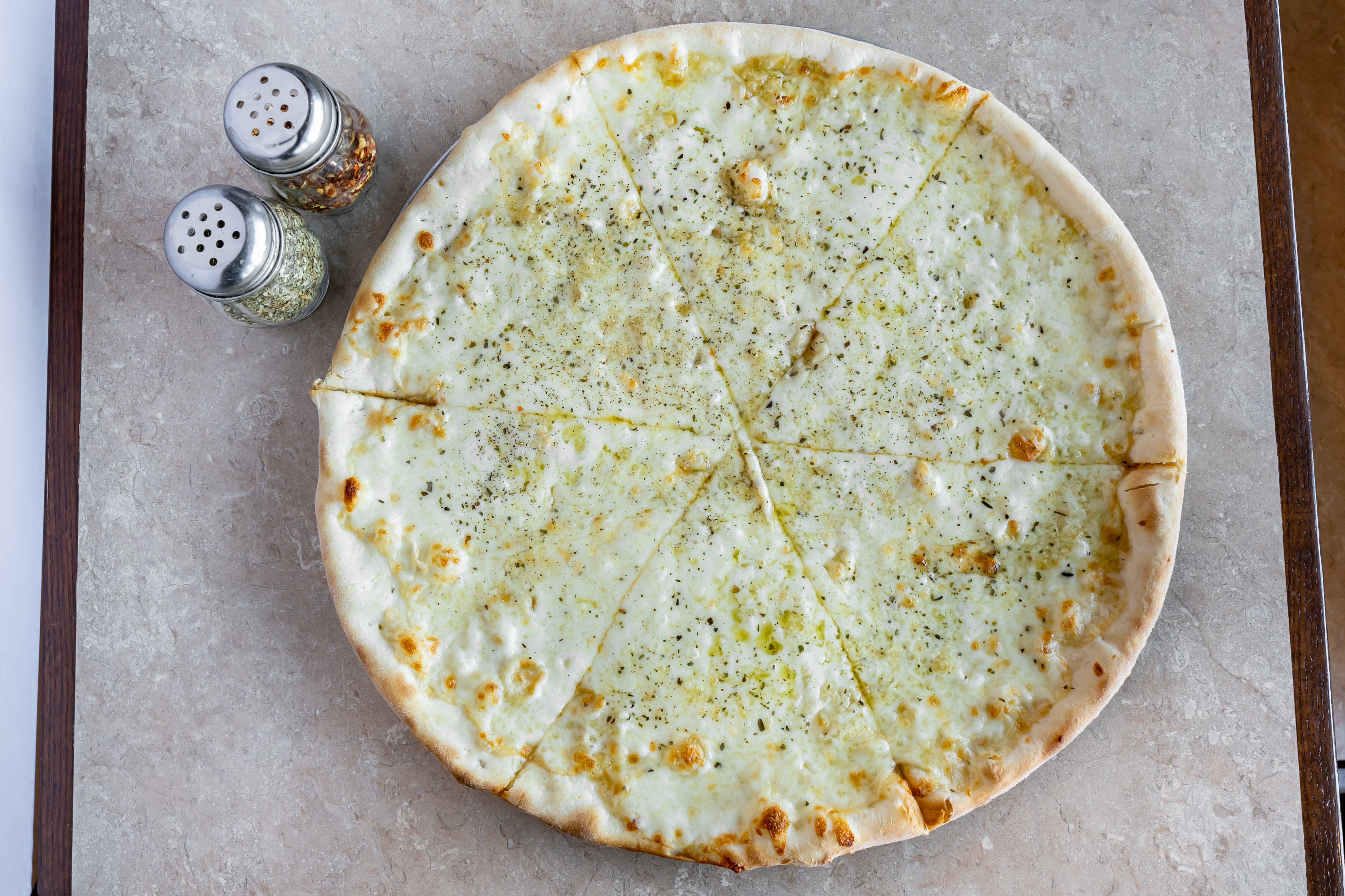 Cheese White Pizza