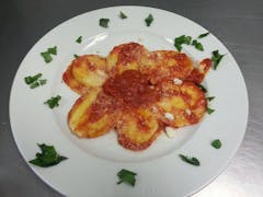 Ravioli Al Sugo