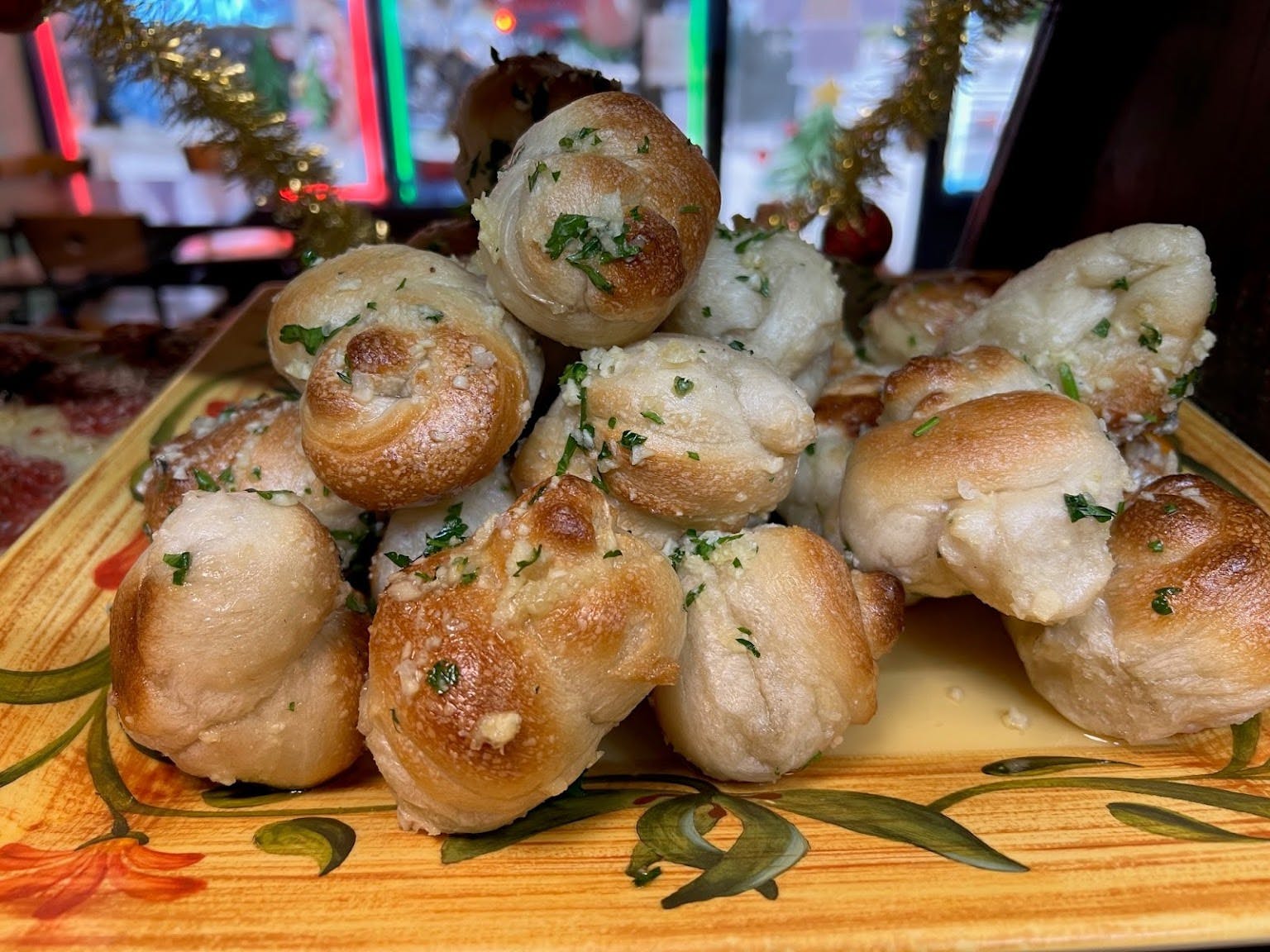 Order Garlic Knots - 5 Pieces food online from Trattoria Bambino's Pizza store, Queens on bringmethat.com