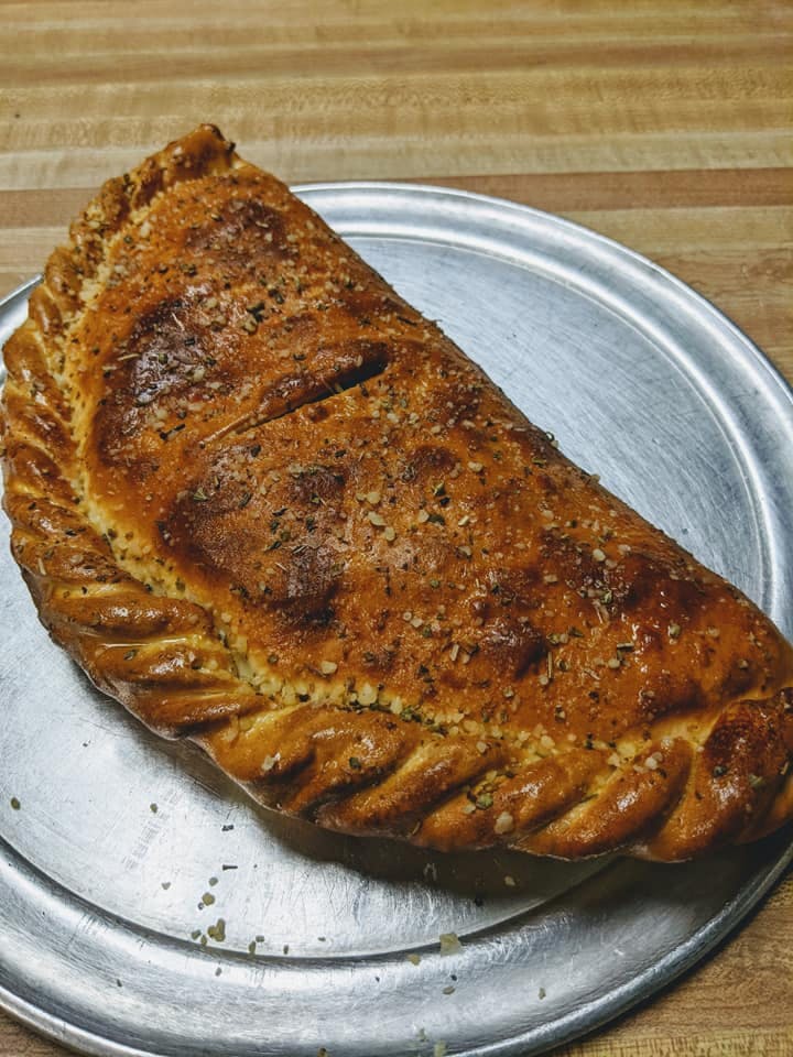 Deluxe Calzone