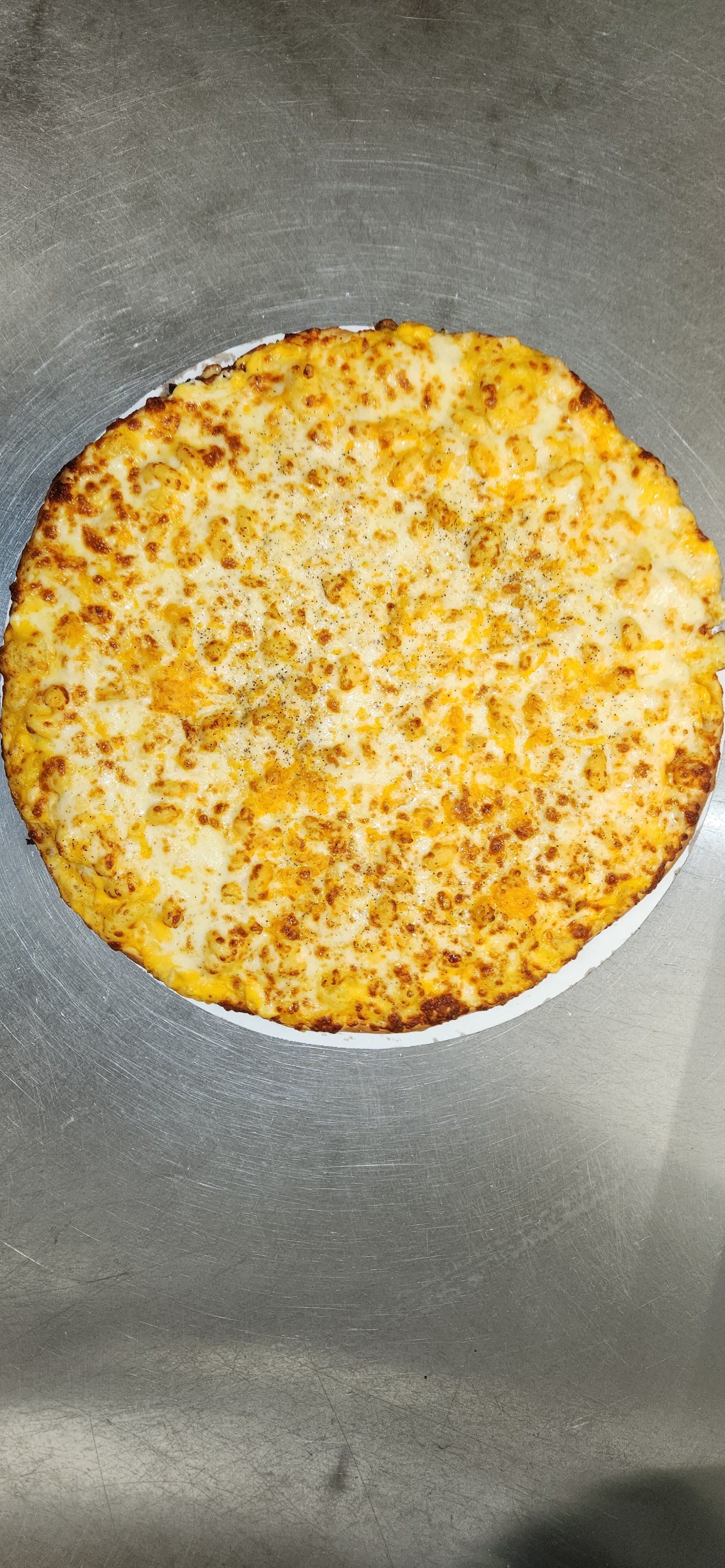 Mac & Cheese Pizza