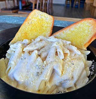 Pasta Alfredo