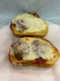 Meatball on 2 pcs garlic bread
